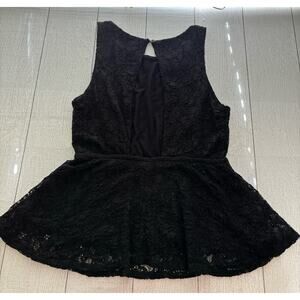 XXI Black Lace Overlay Sleeveless Blouse – Size M – Keyhole Back Cutout